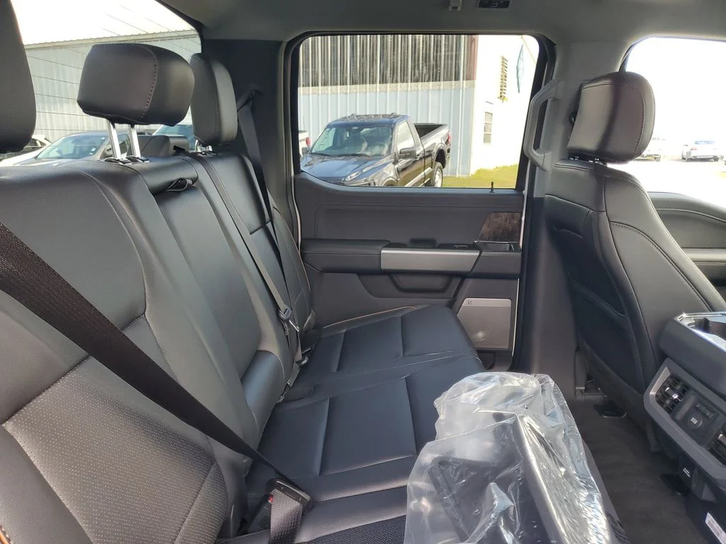 2026 Ford F-350 Super Duty Lariat - Photo 29