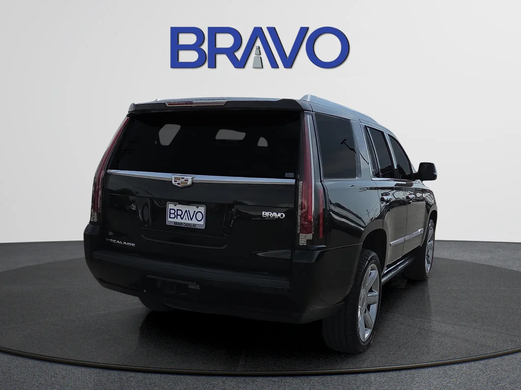 Used 2020 BLACK RAVEN Cadillac Premium Luxury image 4