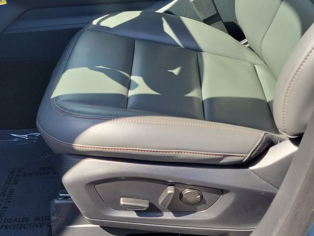 Used 2026 Vapor Blue Metallic Ford Active image 15