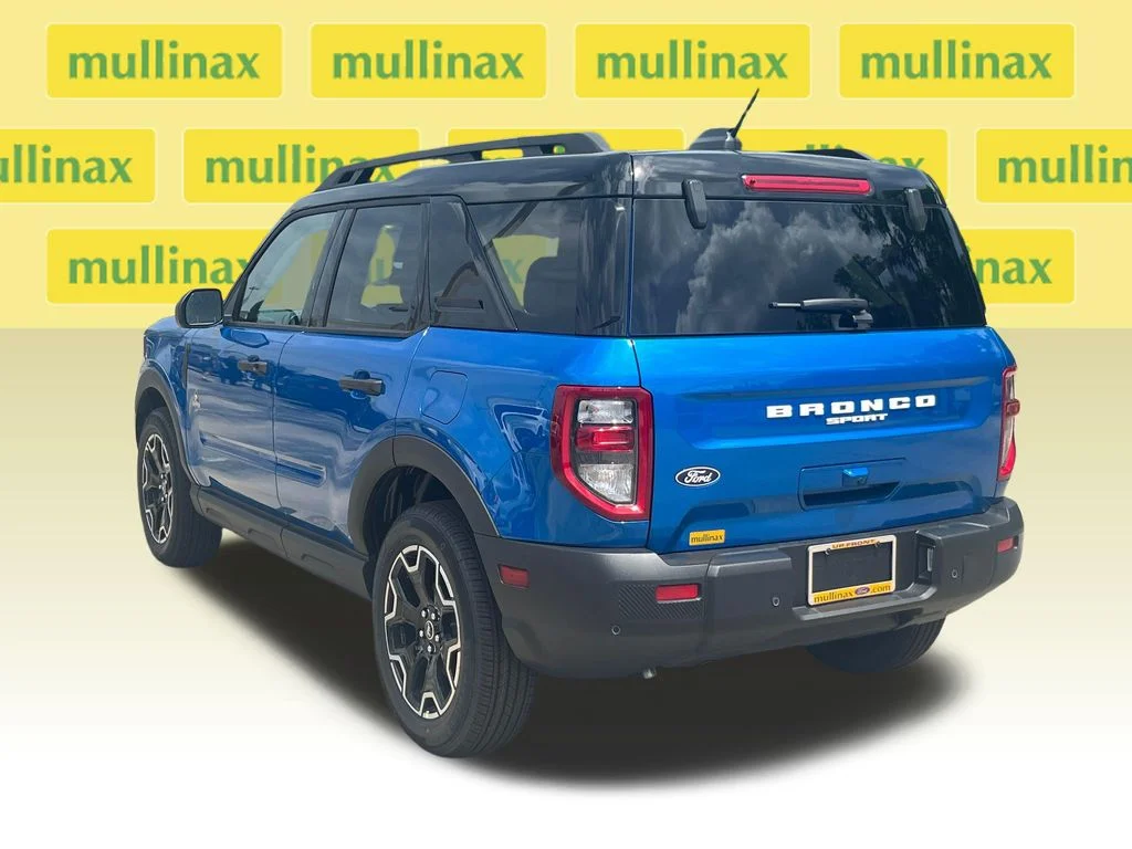 New 2026 Blue Ford Outer Banks image 8