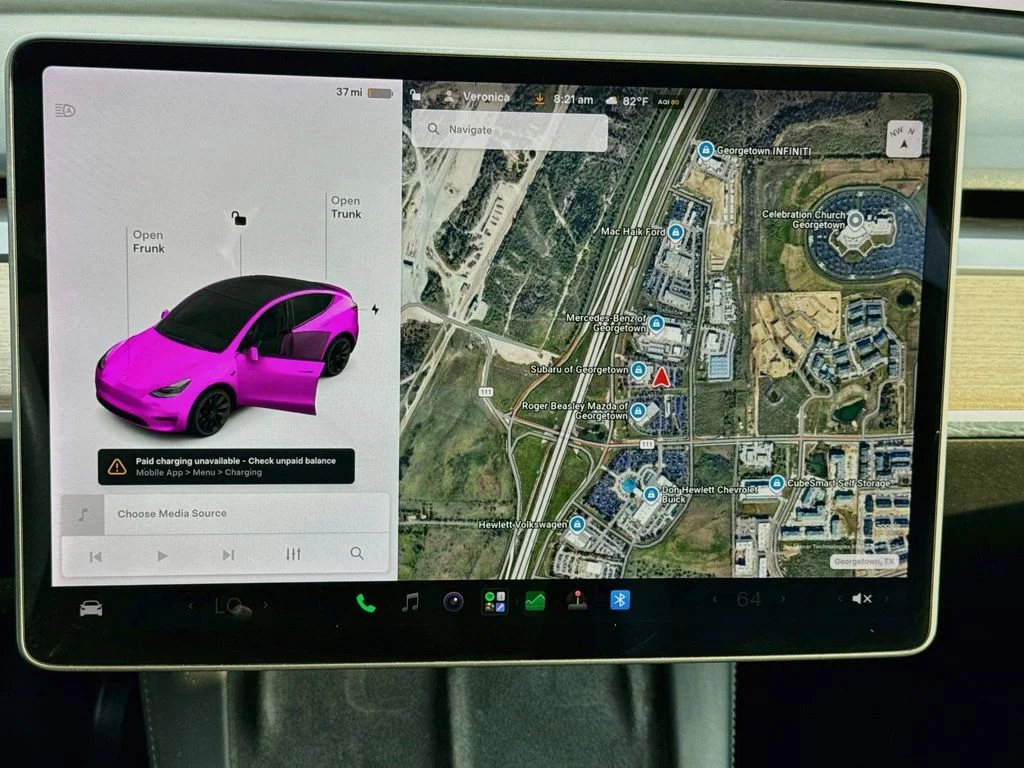 Used 2021 White Tesla Long Range image 13