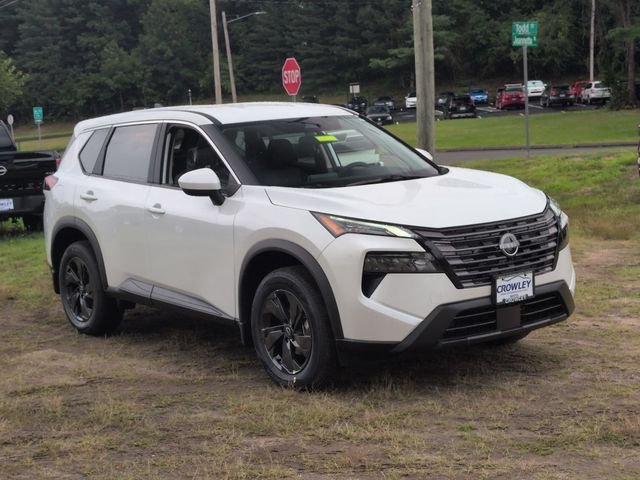 New 2026 Everest White Pearl TriCoat Nissan SV image 2