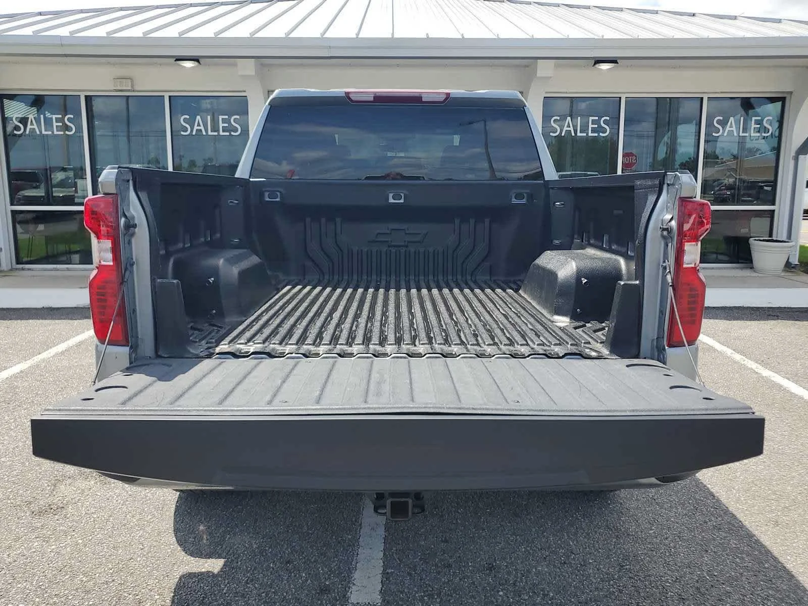 Used 2024 Sterling Gray Metallic Chevrolet Custom image 5