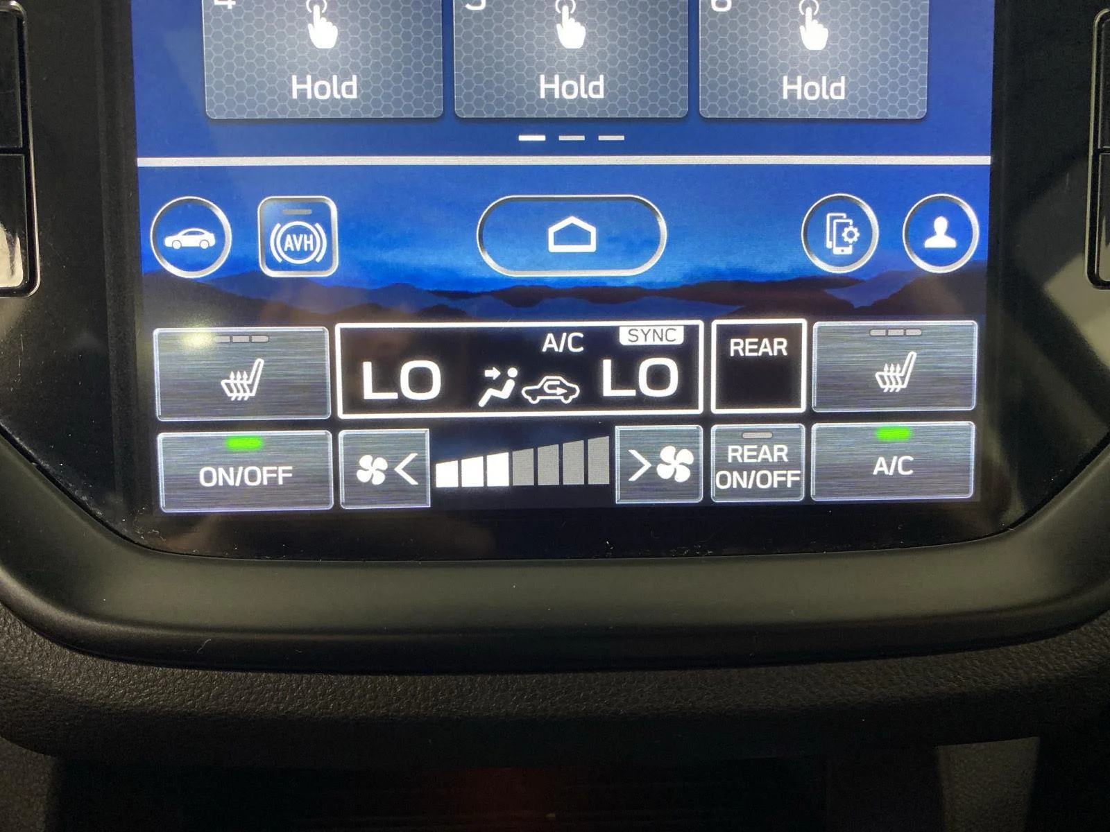 Used 2023 Crystal White Pearl Subaru Onyx Edition image 22