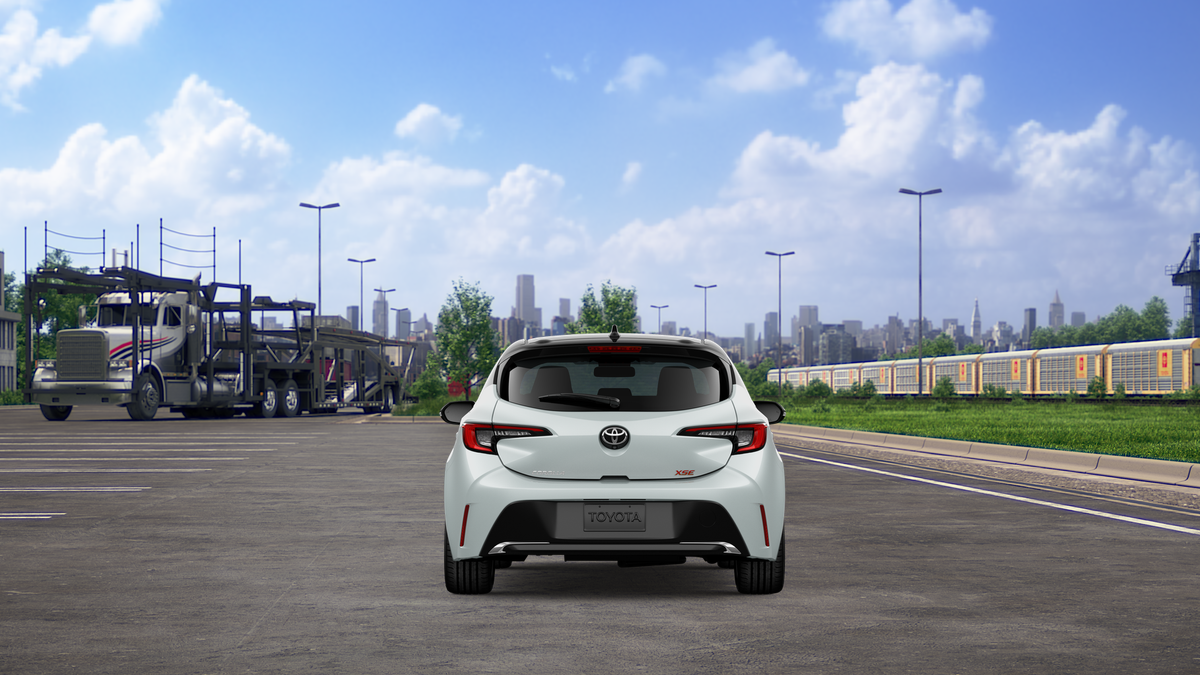 New 2026 Wind Chill Pearl with Midnight Black Metallic roof Toyota XSE image 8
