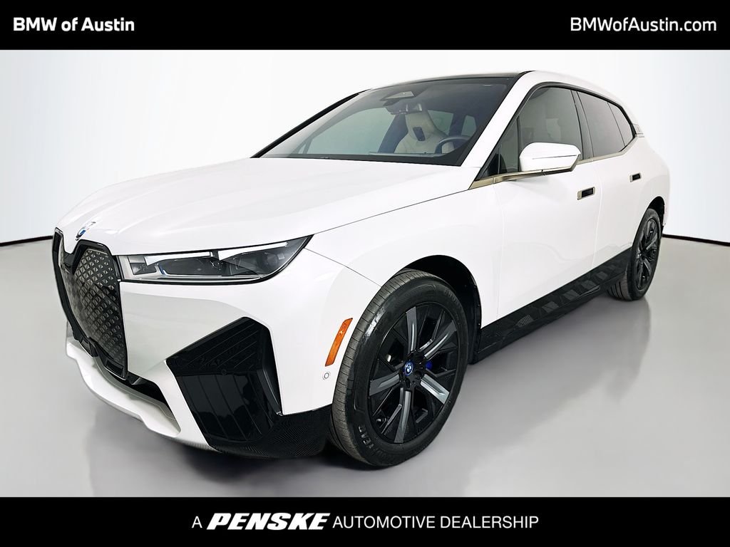 2023 BMW iX xDrive50's photo