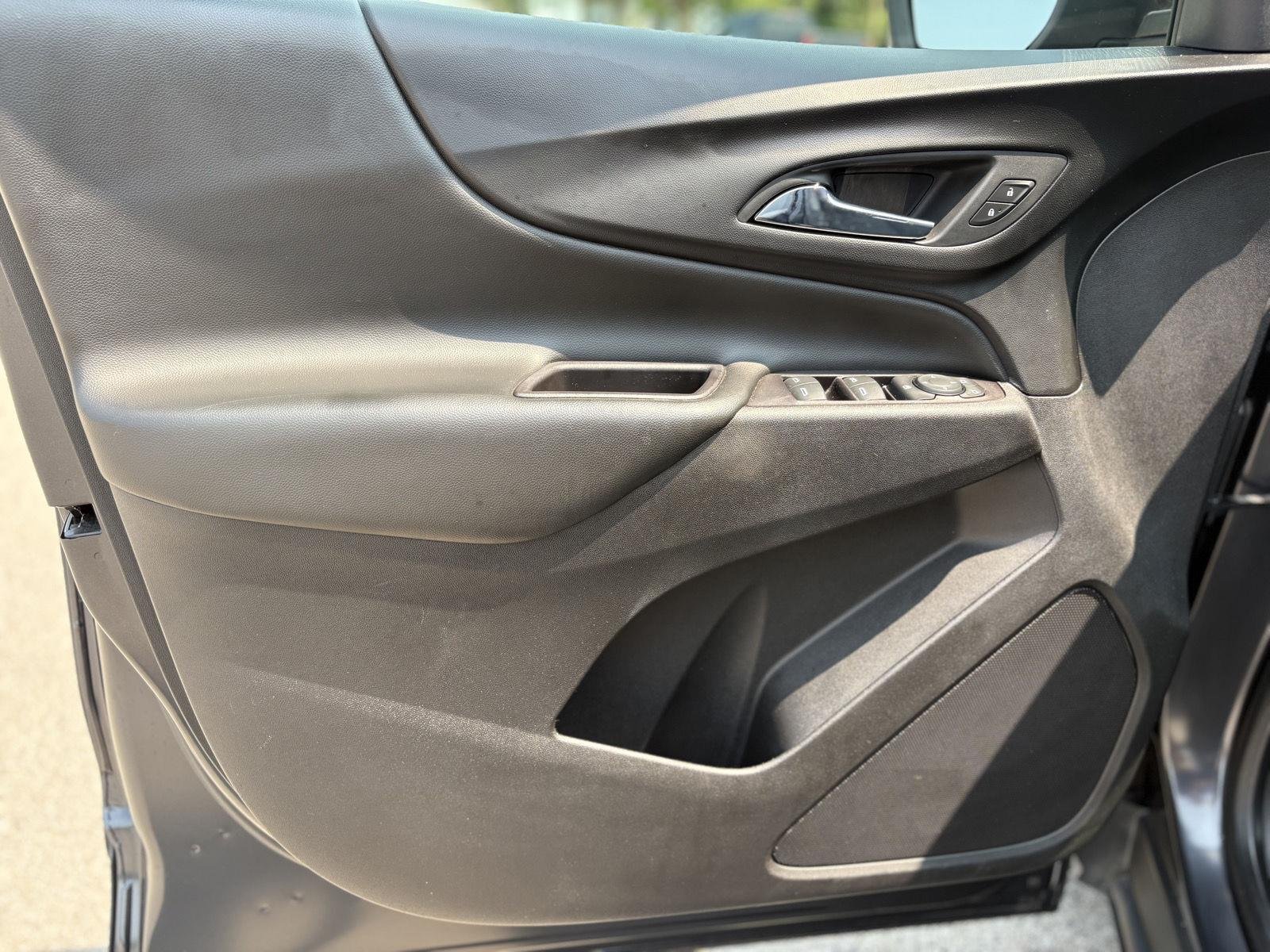 Used 2022 Iron Gray Metallic Chevrolet LT image 28