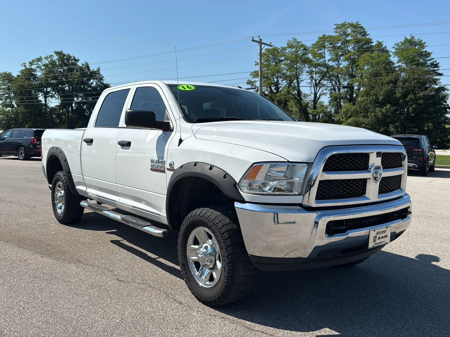 Used 2016 Bright White Clearcoat Ram Tradesman image 2