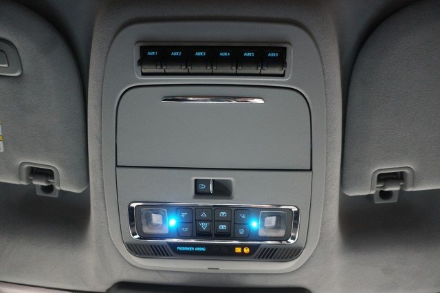 Used 2024 STAR WHITE METALLIC TRI-COAT Ford Limited image 45