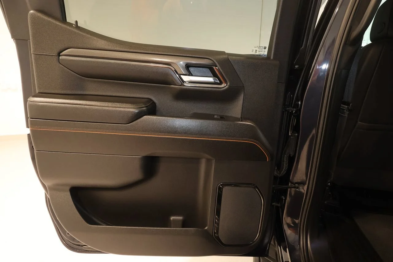 Used 2024 Titanium Rush Metallic GMC AT4 image 24