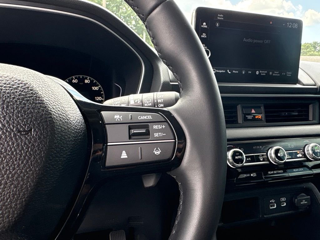 Used 2025 Black Honda Touring image 21