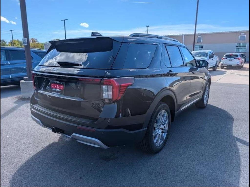 New 2027 Agate Black Metallic Ford Platinum™ image 3