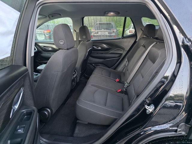 Used 2024 Ebony Twilight Metallic GMC SLE image 17