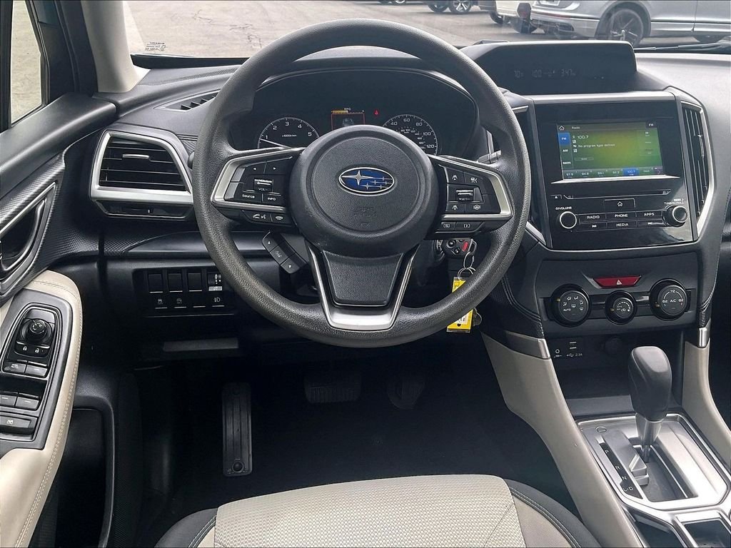 Used 2020 Blue Subaru Base image 17