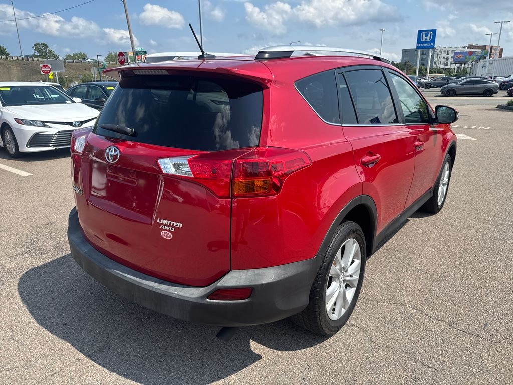Used 2014 Red Toyota Limited image 9
