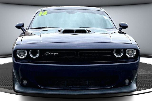 Used 2016 Dodge Challenger Scat Pack with VIN 2C3CDZFJ8GH326175 for sale in Kansas City