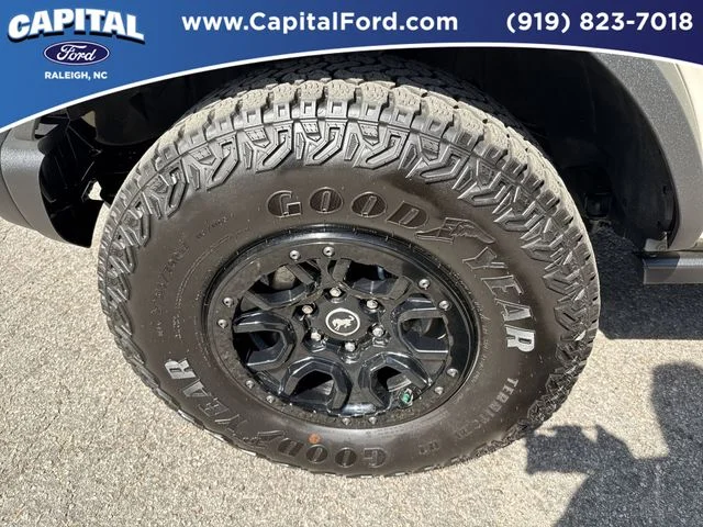 Used 2025 Beige Ford Badlands image 13