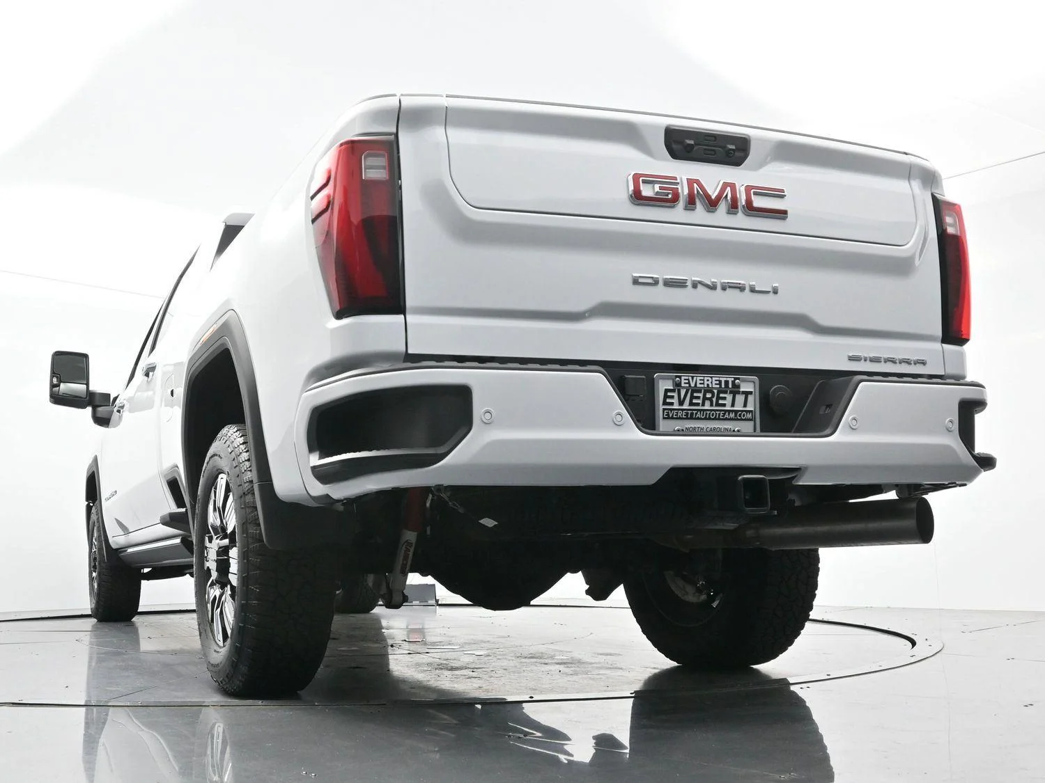 Used 2026 Summit White GMC Denali image 48