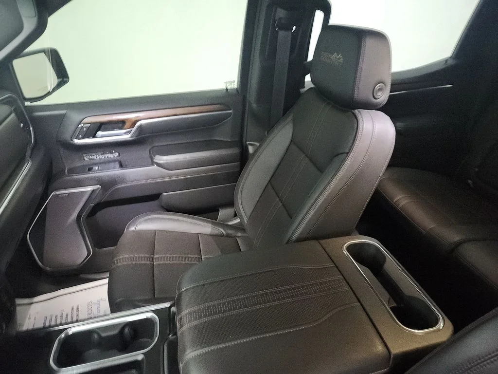 Used 2023 Beige Chevrolet High Country image 29