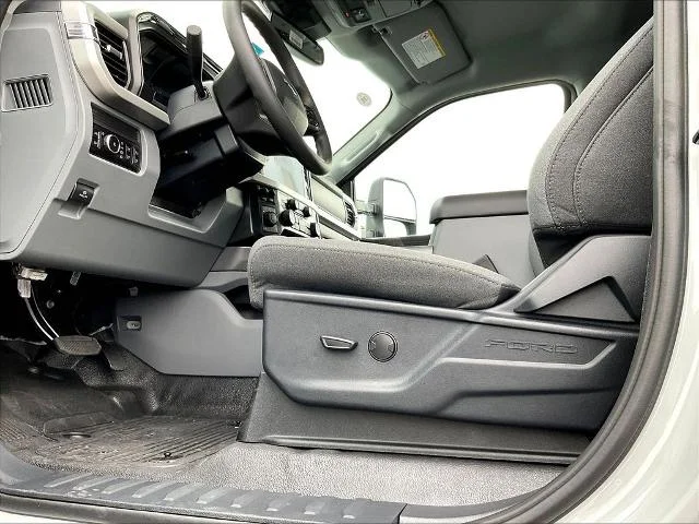 New 2026 Avalanche Ford F-250® XLT image 80
