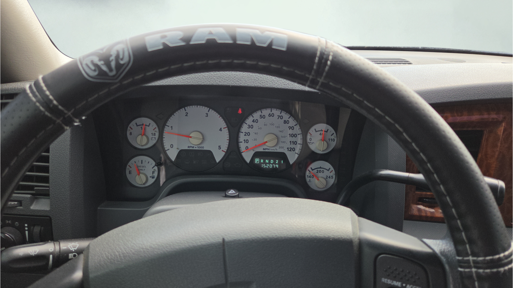 Used 2006 White Dodge SLT image 24