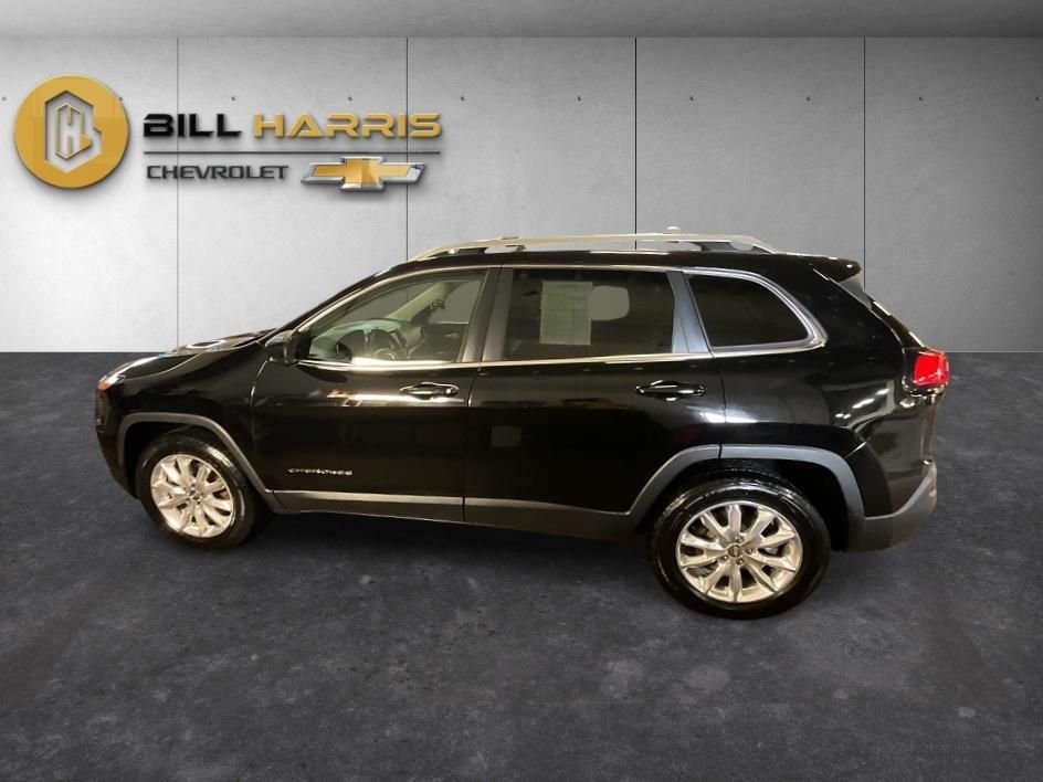 Used 2017 Black Jeep Limited image 13