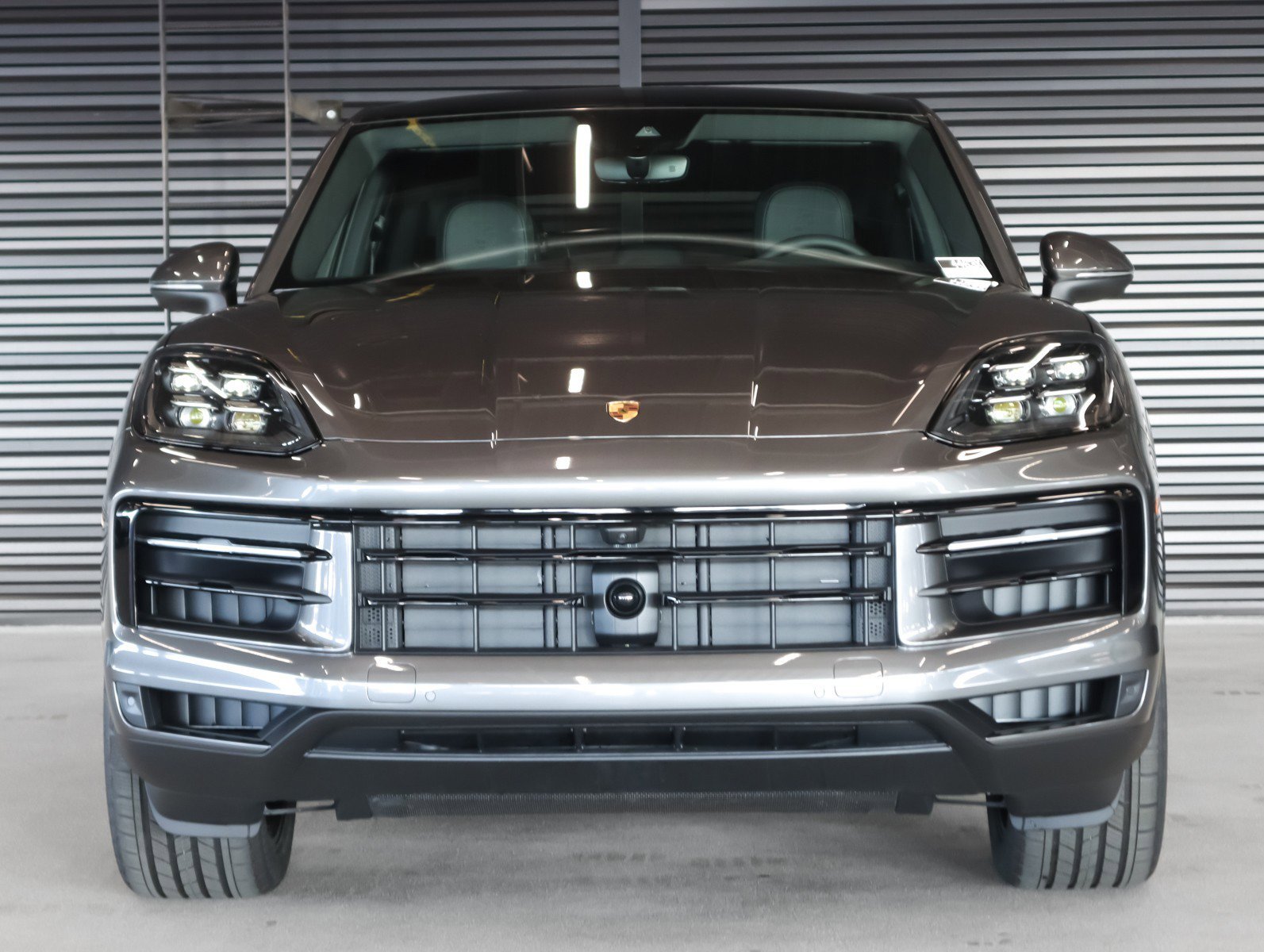2026 Porsche Cayenne Coup E-Hybrid - Photo 8