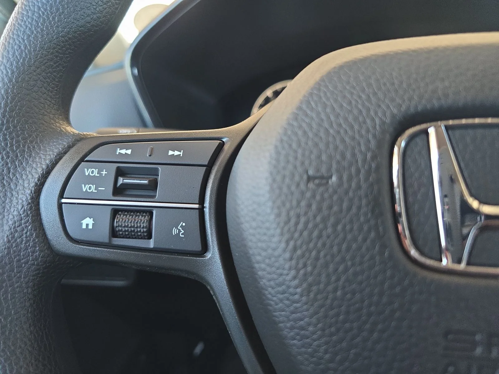New 2026 Urban Gray Pearl Honda LX image 16