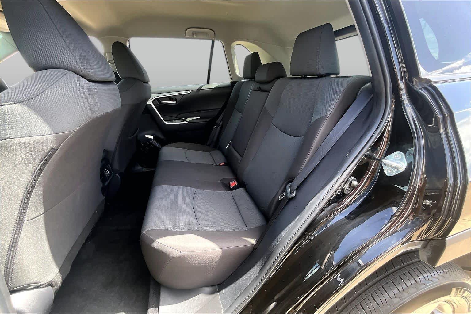 Used 2025 Midnight Black Metallic Toyota XLE image 20