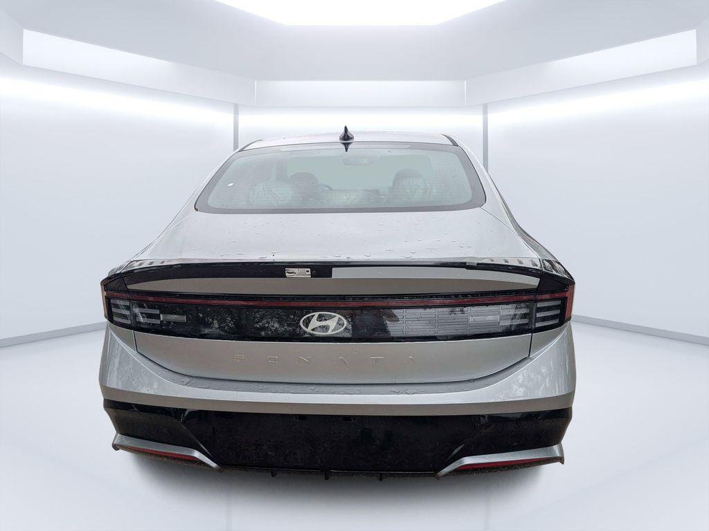 New 2026 Silver Hyundai SEL Sport image 4