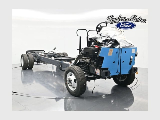 2027 Ford E-350SD Base