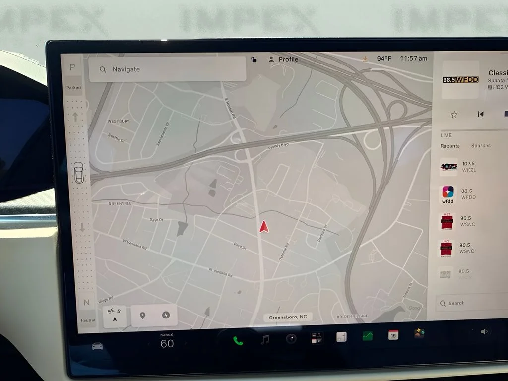 Used 2021 Blue Tesla Plaid image 12