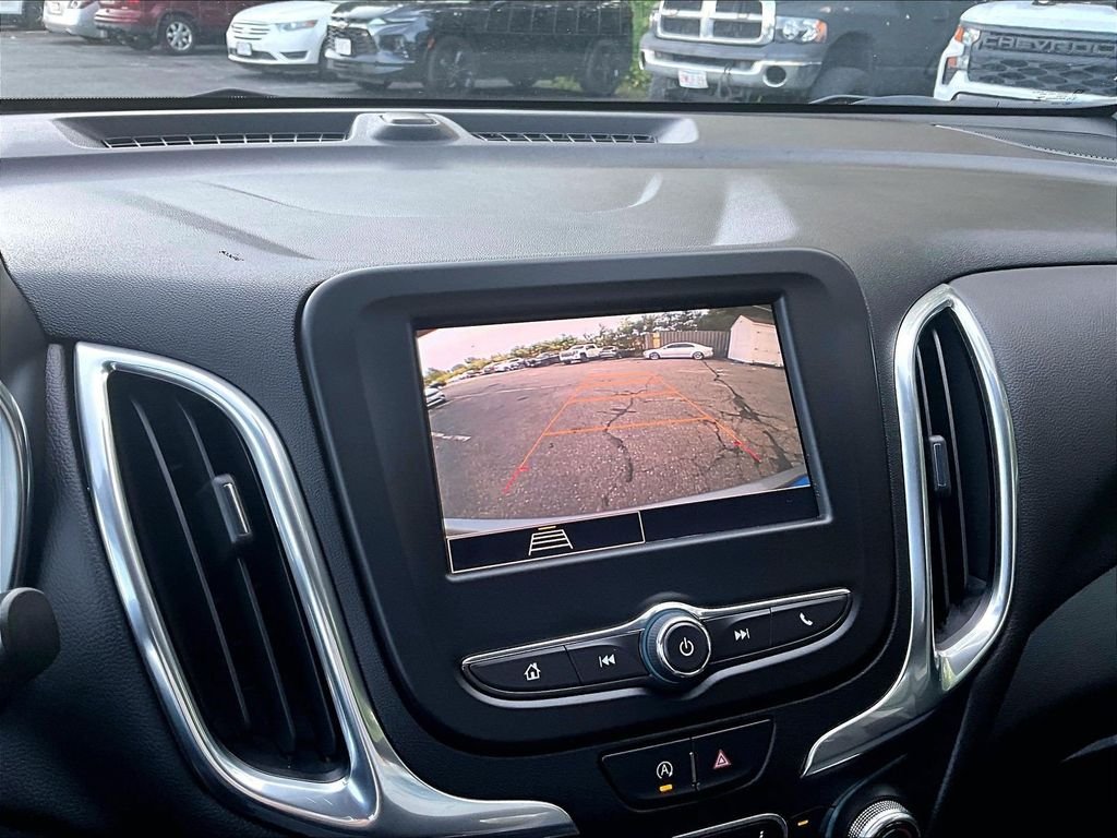 Used 2024 Gray Chevrolet LT image 18