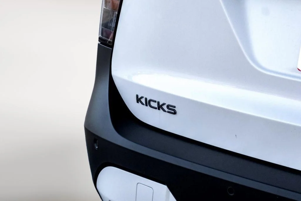 2025 Nissan Kicks SV - Photo 6