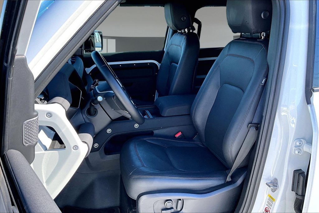 Certified Used 2023 Fuji White Land Rover S image 19