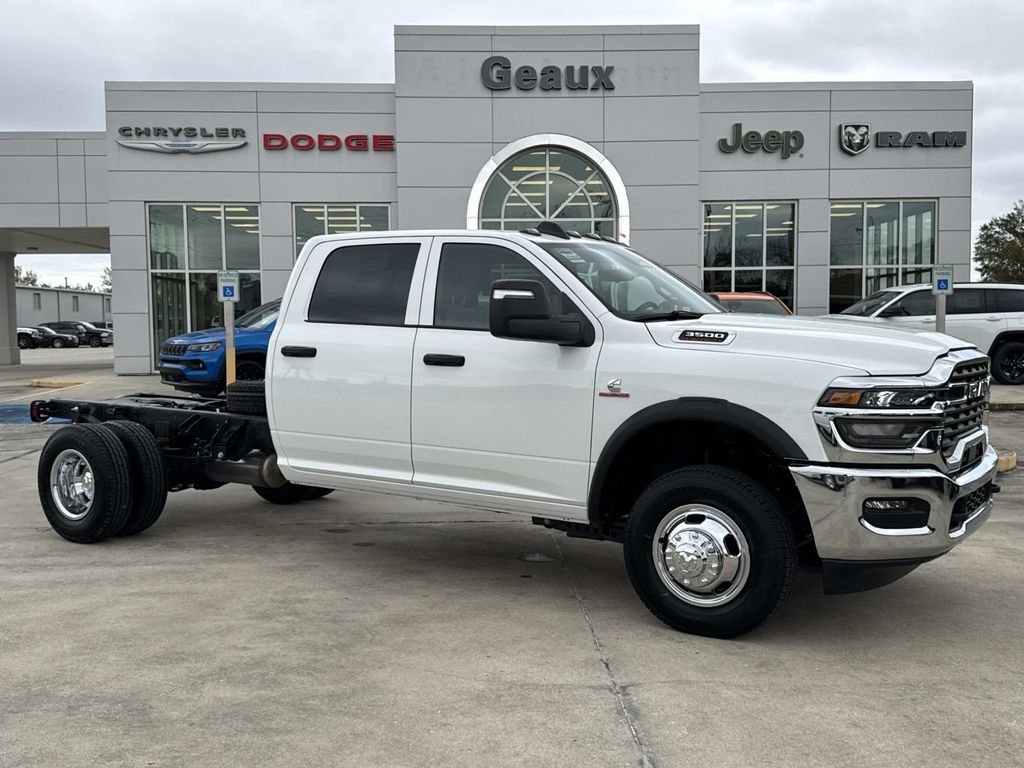 2026 RAM 3500 Chassis Tradesman Crew Cab LB DRW 4WD