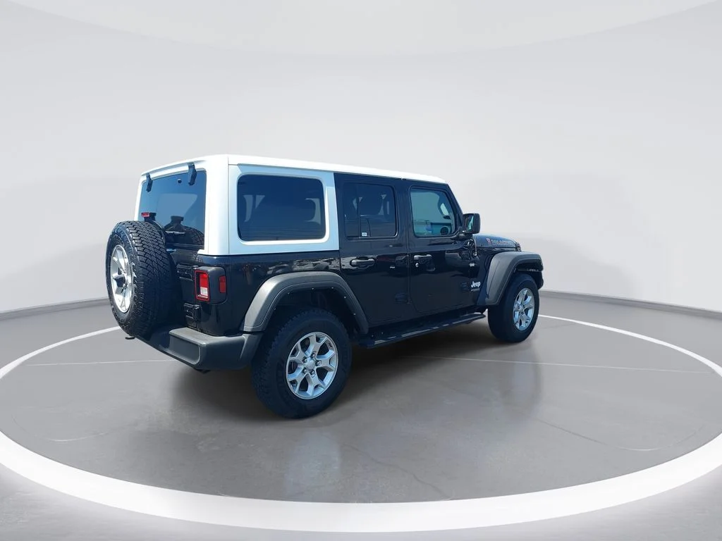 Used 2021 Black Jeep Unlimited Islander image 8