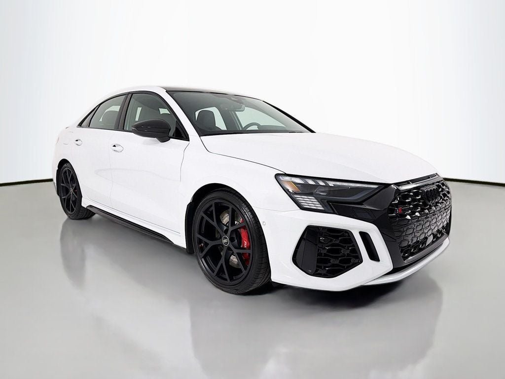 2024 Audi RS 3 2.5 TFSI quattro S tronic's photo
