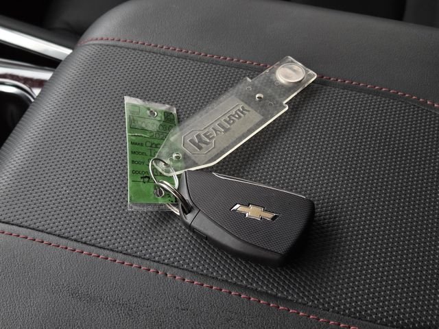 Used 2025 Gray Chevrolet RST image 38