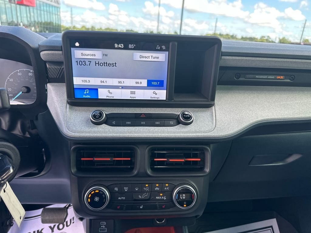 Used 2022 White Ford XLT image 21