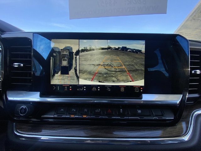 Used 2024 Summit White Chevrolet RST image 17
