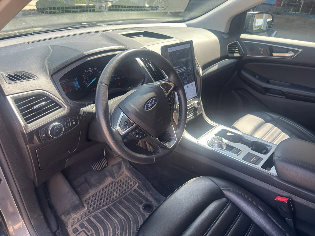 Used 2022 Carbonized Gray Metallic Ford SEL image 2