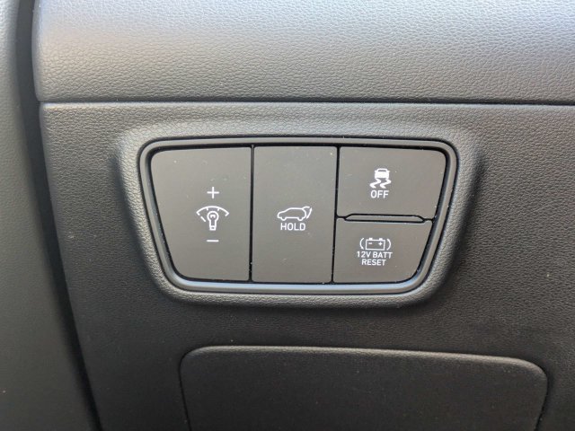 Used 2024 Blue Hyundai SEL Convenience image 27