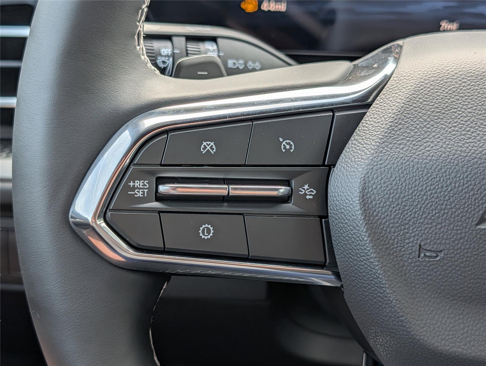 New 2026 Sterling Gray Metallic Chevrolet LT image 21