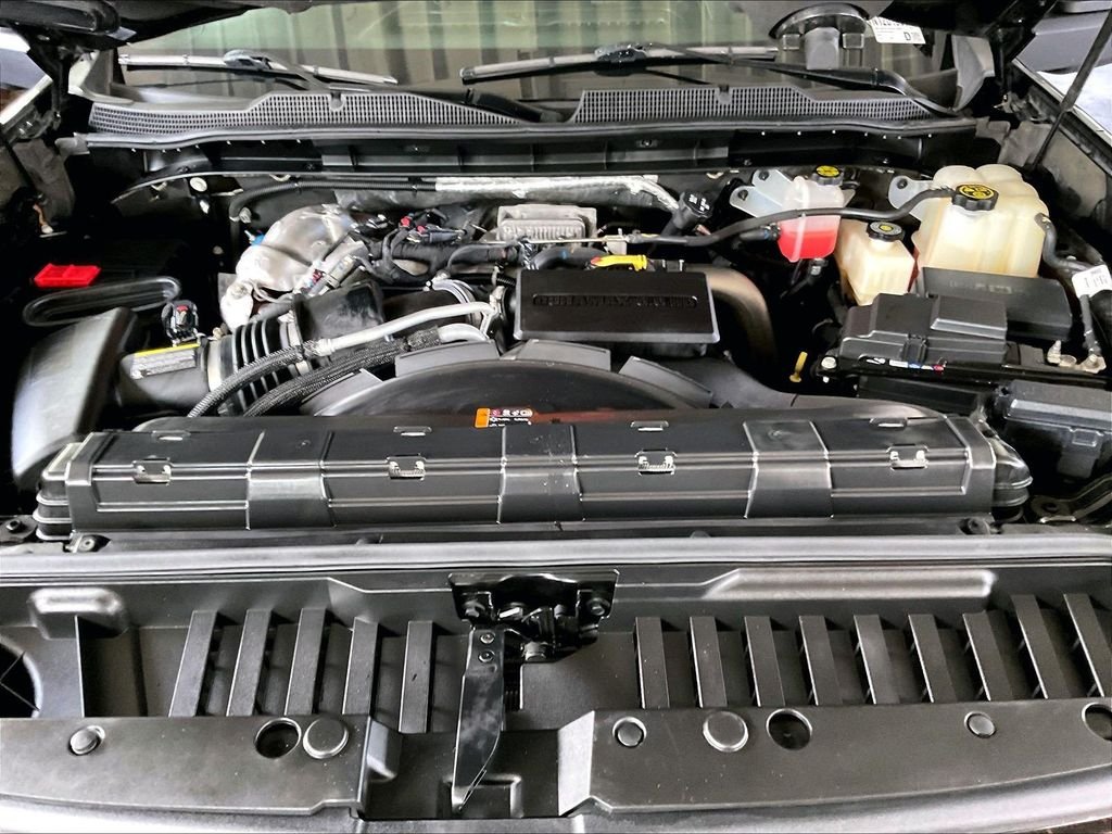 Used 2023 Black Chevrolet High Country image 30