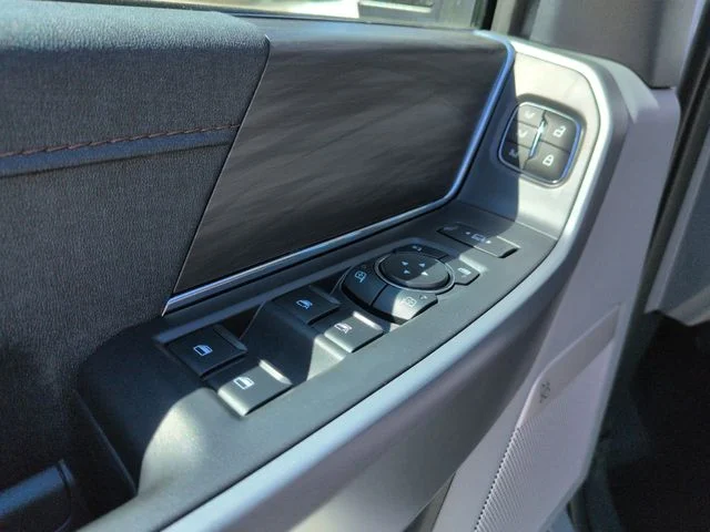 New 2026 Star White Metallic Tri-Coat Ford Lariat® image 11