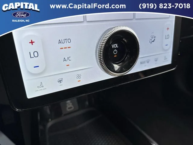 Used 2025 Blue Ford Premium image 30