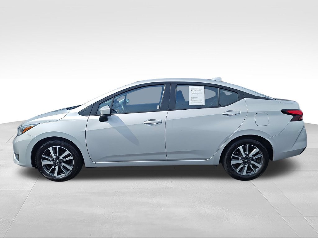 Used 2025 Silver Nissan 1.6 SV image 2