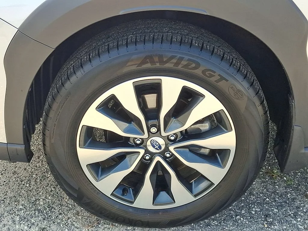 Used 2025 Silver Subaru Limited image 29