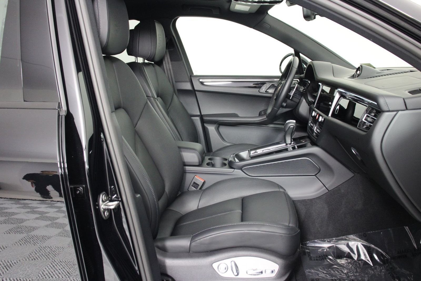 Certified Used 2026 Black Porsche  image 31